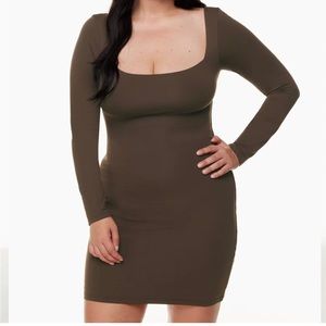 Babaton Contour Square-neck Long Sleeve Dress in Rich Mocha Brown